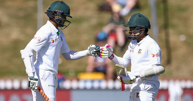 shakib and mushfiq while making record partnership