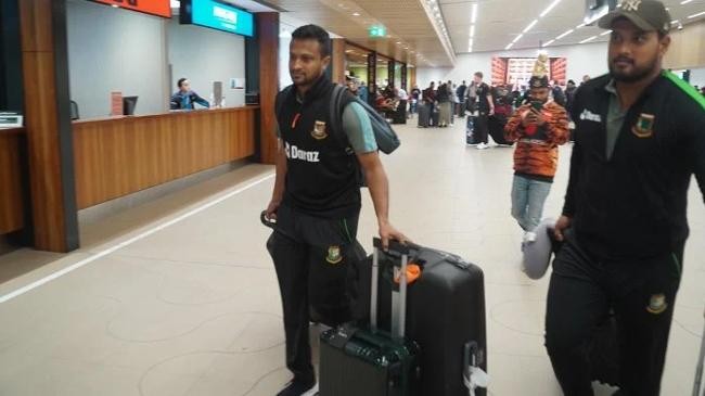 shakib at hobbart