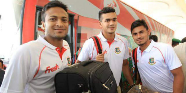 shakib taskin and rony on the way to india