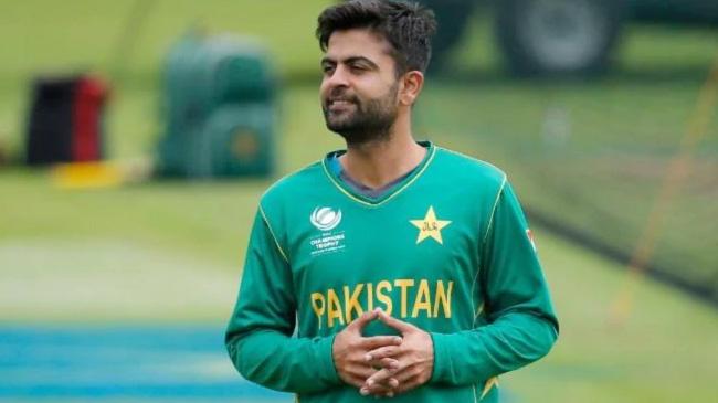shehzad charged with ball tampering