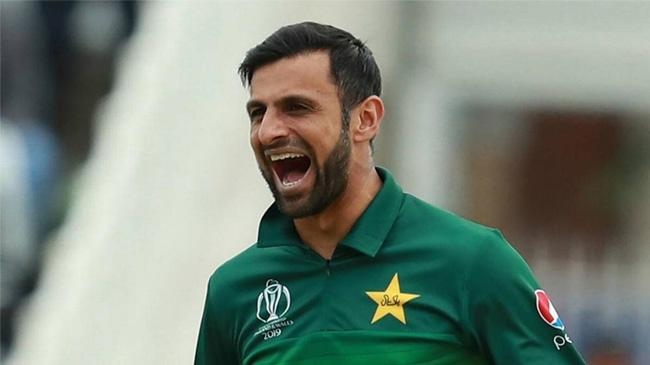 shoaib malik happy