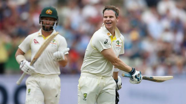 smith celebrates his 25th test century