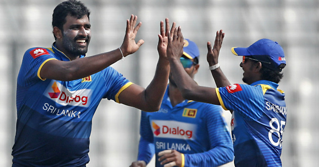 sri lanka beat zimbabwe by five wickets