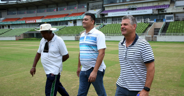 steve rhodes in dhaka as bangladesh new coach