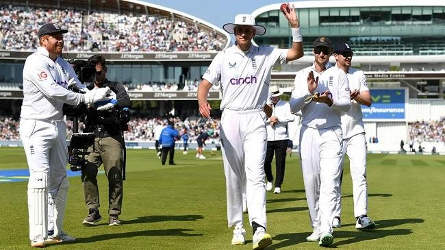 stuart broad leads england off the field