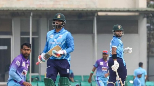 tamim iqbal and parvez emon