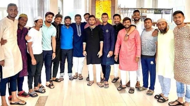 tamim mahmudullah in guyana ashraful celebrates eid in england