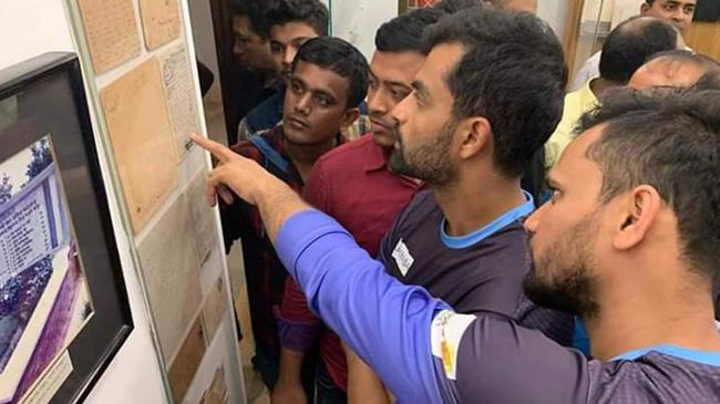tamim mashrafe at dhanmundi 32