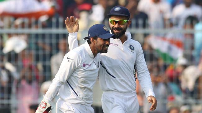 virat kohli congratulates wriddhiman saha