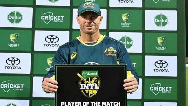 warner was named player of the match in his 100th t20i