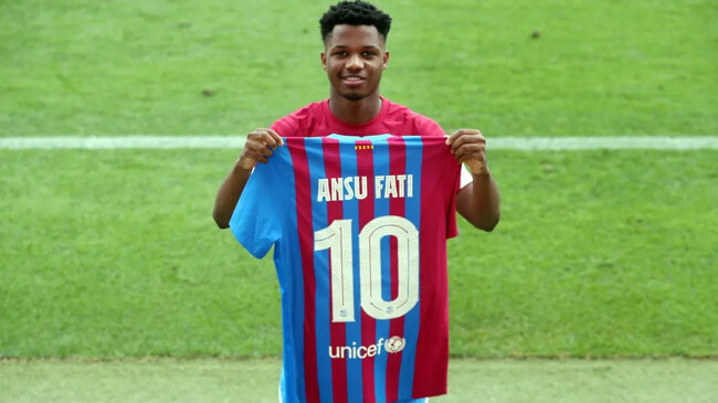 ansu fati wear number 10 shirt