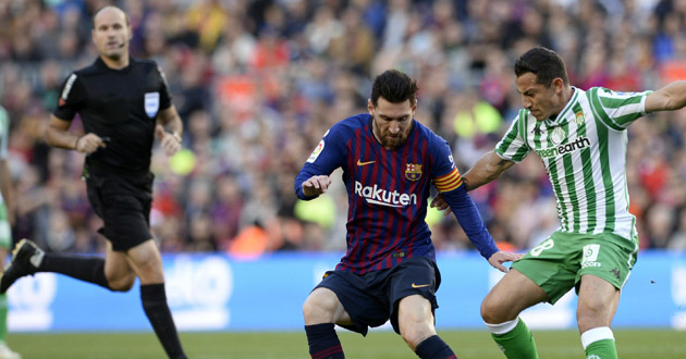 barcelona vs real betis 2018 nov messi 01