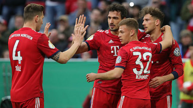 bayern celebrate their opening goal