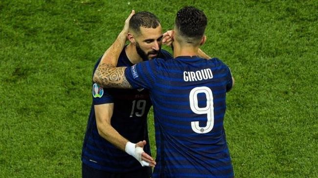 benzema and giroud 2