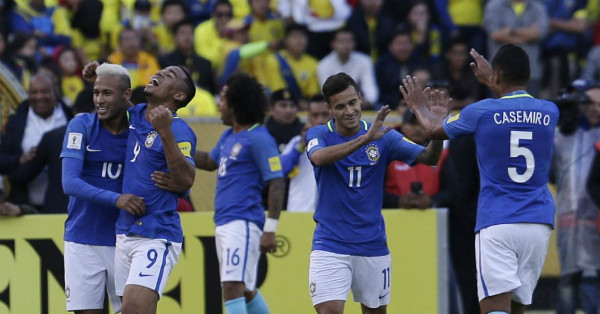 brazil beat ecuador by 3 0 goals