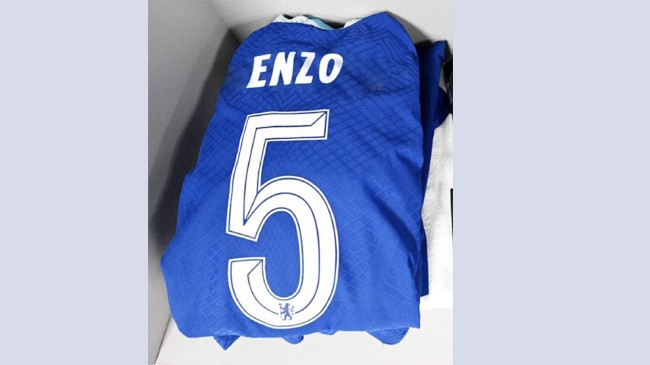 chelsea jersea enzo