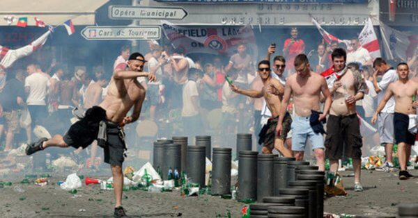 clash between england russia fan