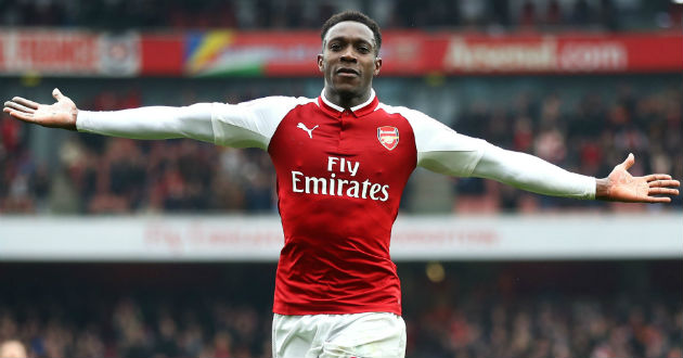 daniel welbeck celebrates his second goal