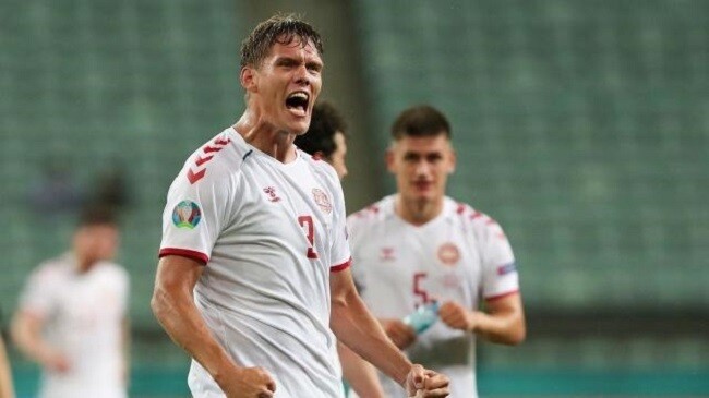 denmark celebrating a goal