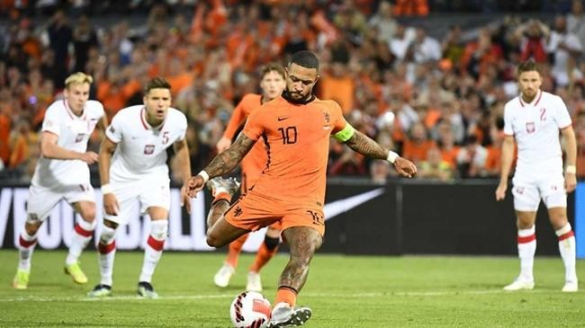 depay in action