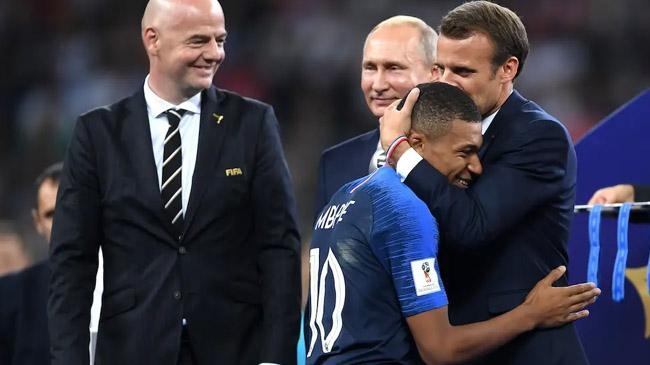 french president emmanuel macron kylian mbappe