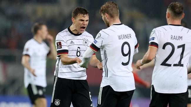 germany celebrating a goal 2021