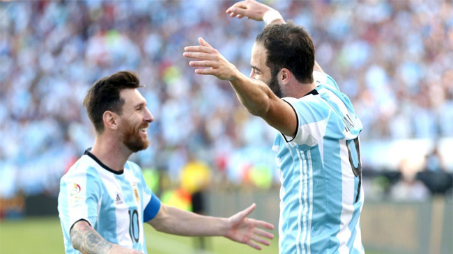 higuain and messi