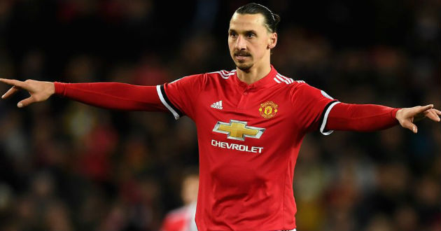 ibra celebrates a goal for manu