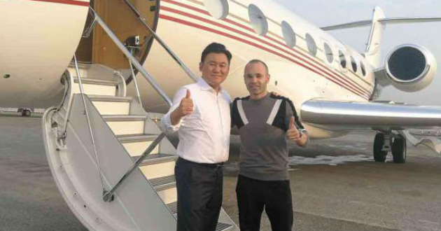 iniesta going to japan to play domestic football