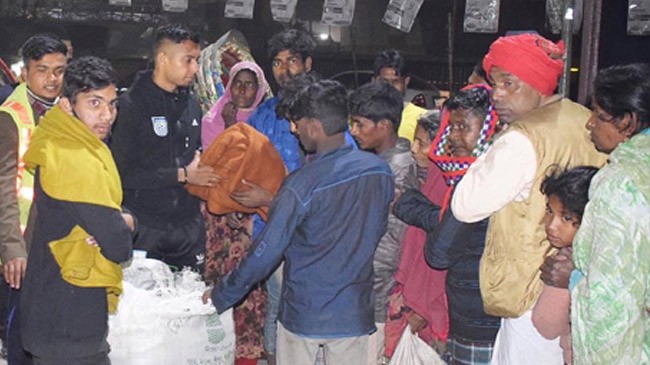 jamal bhuiyan blanket distribution 1