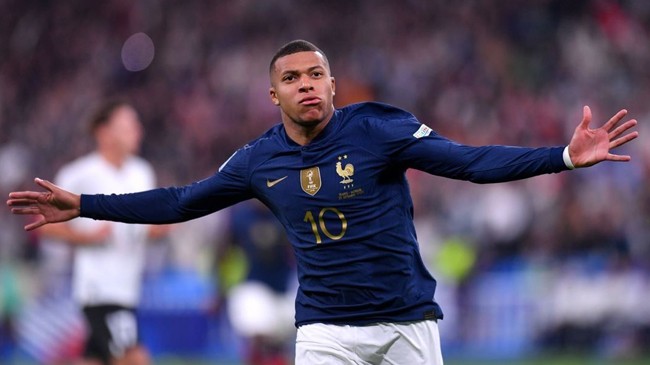 kylian mbappe france 2