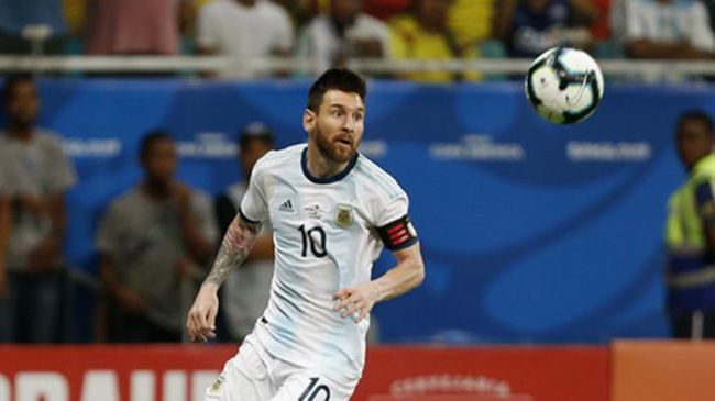 leo messi argentina paraguay