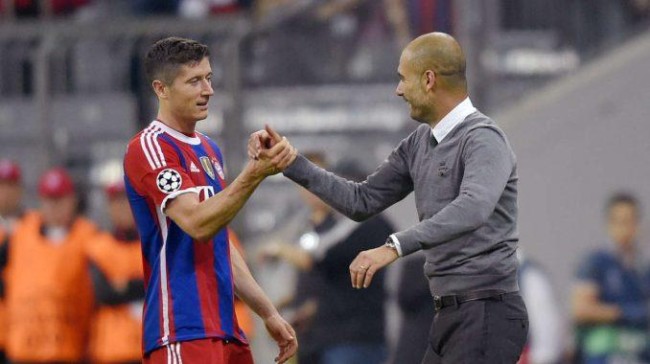 lewandowski with pep guardiola