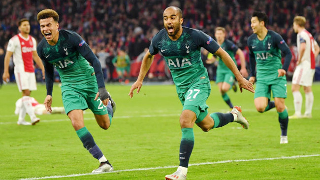 lucas moura vs ajax