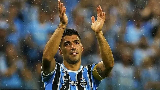 luis suarez gremio 5