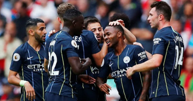 mancity celebrating their first goal