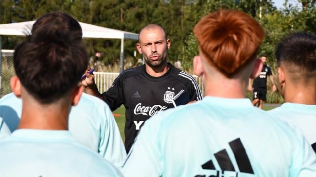 mascherano as a coach 2