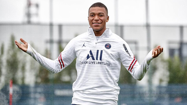 mbappe psg happy