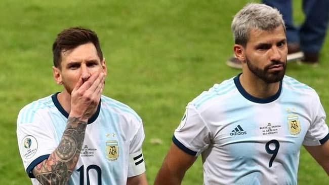 messi and aguero 1