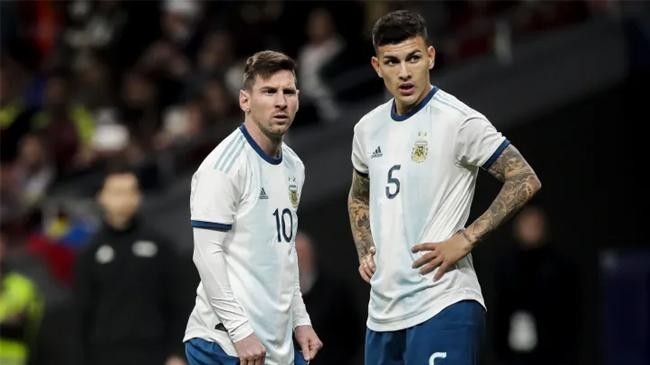 messi and paredes argentina