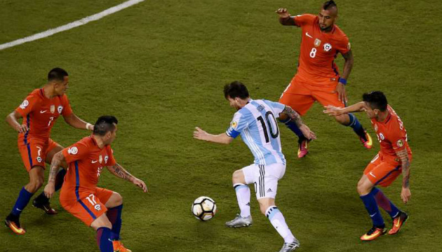 messi argentina dribbling