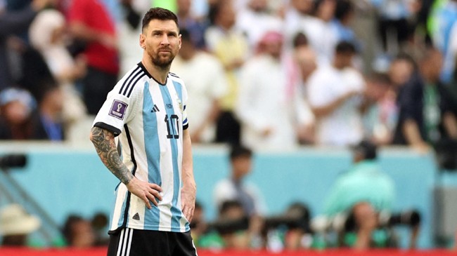 messi argentina sad 9