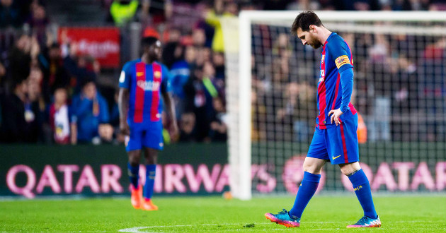 messi barcelona sad moment