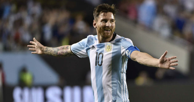 messi celebrates a goal