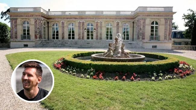 messi hunting permanent house at paris