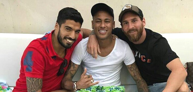 messi suarez neymar together again 2017