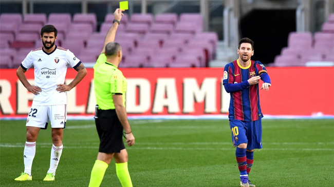 messi yellow card