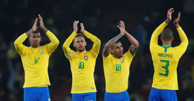 neymar and co celebration after win over uruguay