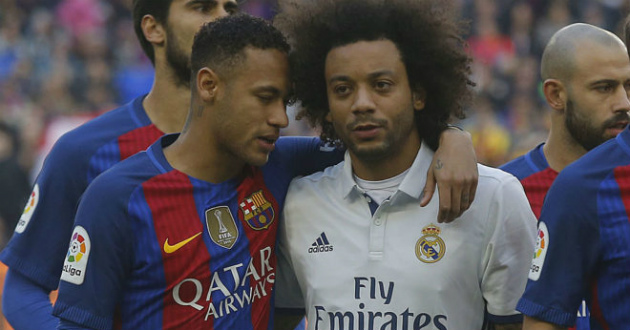 neymar and marcelo in a single pic