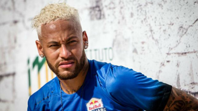 neymar psg forward 1